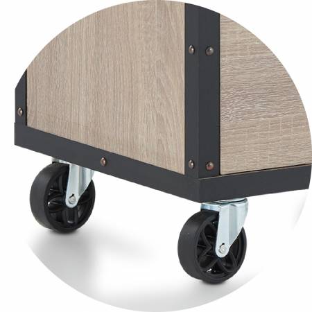 Kolo ve tvaru kříže.